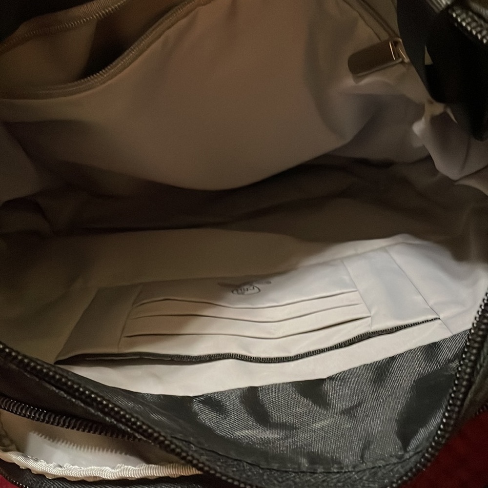 Travelon- RFID Anti theft travel bag - Picture 7 of 14